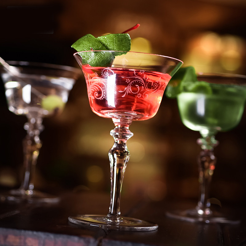 MrSlim Day Style Wide Mouth Totem Cocktails Goblet triangular Cup Horse Tenney Cup Art Fancy Cup Personality Wine Goblet