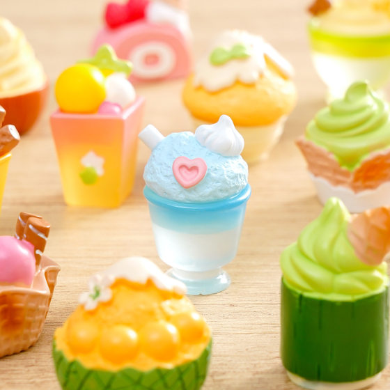 Micro landscape creative summer delicious ice cream cake mini summer drink ice cup model desk small ornaments