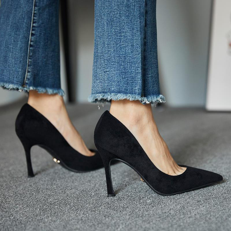 The store manager keeps a heavy recommendation ~ formal dress commuter OL all-match style simple stiletto pointed high heels women