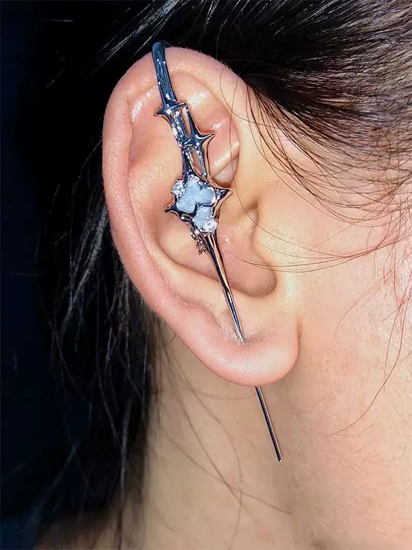 Genuine piercing, small design earrings, ear clips