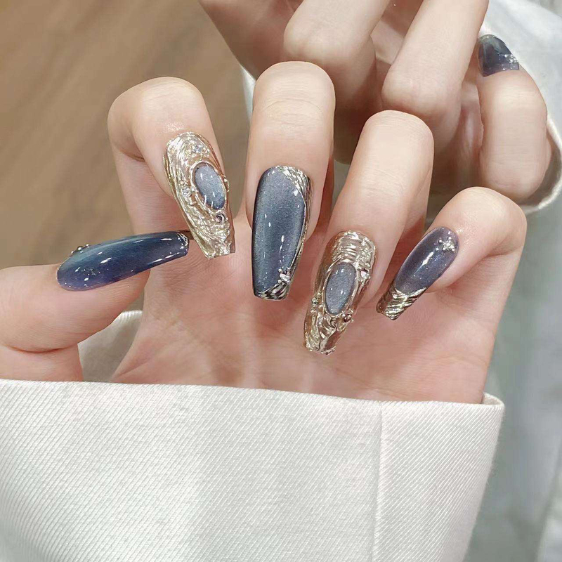[Blue Buccella] Light Bulb Cat Eye Wearable Nails Handmade Nail Art Finished Fake Nail Stickers Tiktok Hot Item