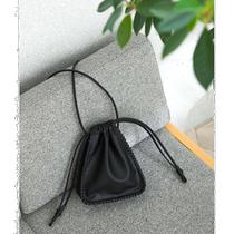 Japan direct mail URBAN RESEARCH ROSSO WOMEN womens fashion embroidery design clutch bag double