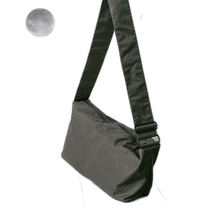 Direct mail from Japan Please note YAK PAK×DOORS mini shoulder bag DR461AS602