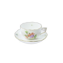 Japanese direct mail HEREND Gustave GV-7 teacup and saucer 724 ceramics