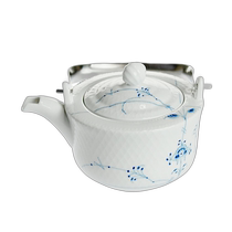 Japan direct mail Royal Copenhagen Royal Copenhagen Palace teapot 700ml 500-138