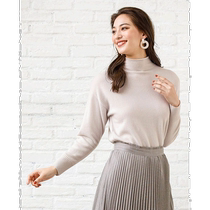 (Direct mail from Japan) DoCLASSE pure cashmere turtleneck sweater (light gray) mid-length long-sleeved knitted