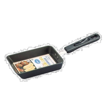 (Direct Mail from Japan) Pearl Metal Mini Omelette Square Pan Pan for Gas H-6440