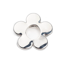 Direct mail from Japan ZAKKA-BOX women’s flower-shaped brooch. Styling highlights. Accessories to enhance style. Must-have for spring and summer.