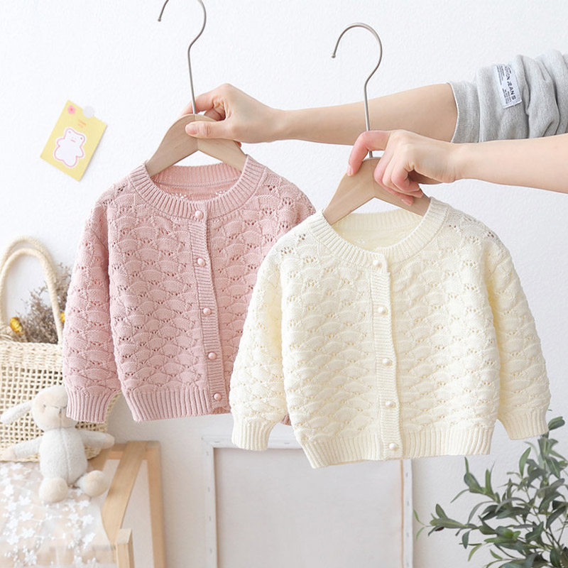 Spring Girl Cardiovert Sweatshirt Spring Autumn Outside a thin Korean version of the Korean version of the Spring Festival Baby Girl Baby Knit Jacket