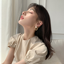 High sense earrings 2022 New wave South Korean small crowddesign Sensation Ear Clip Woman No Earhole Retro Harbor Wind Ear