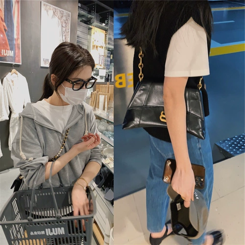 Ретро белая базовая приятная телу хлопковая футболка, в американском стиле, короткий рукав, коллекция 2022, свободный крой