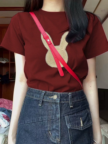 Красный оберег на день рождения, весенняя летняя базовая приятная телу хлопковая футболка, короткий рукав, коллекция 2023, год кролика