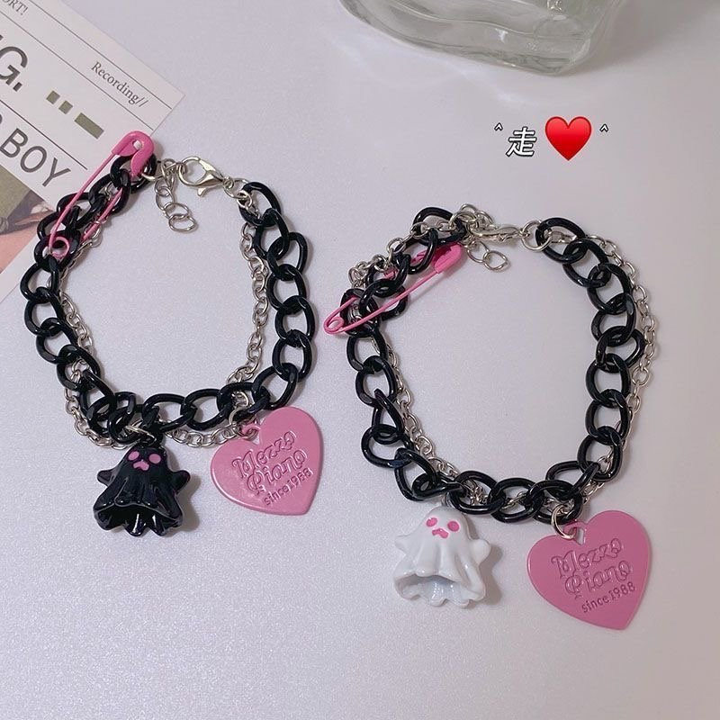 2024 New Original Black and White Little Ghost Bracelet for Women, Couple Niche Minimalist Style High-End Sweet Cool Spicy Girl Accessories for Men