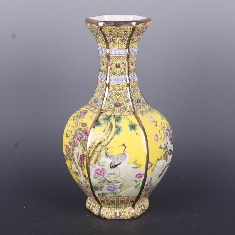 The Qing qianlong see colour enamel painting of flowers and the six - party antique craft porcelain vase household of Chinese style antique penjing collection