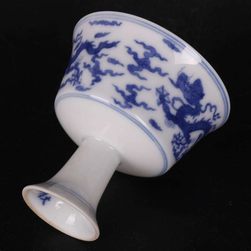 In blue and white YunLongWen best cup antique handicrafts, household of Chinese style China antique curio collection