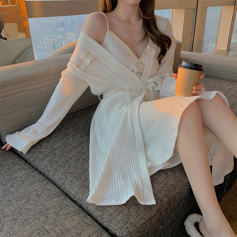 2022 new net red small fragrance pajamas women's spring and autumn pure cotton nightgown suspenders nightdress sweet ins style home clothes