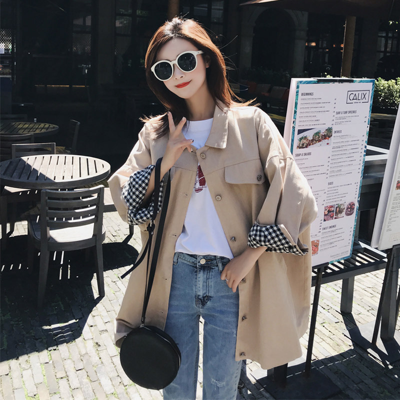 Jacket Lady 2022 Pop Spring Autumn New Korean Version Students Loose Waitmore Tooling Short version of Wind Clos Chains
