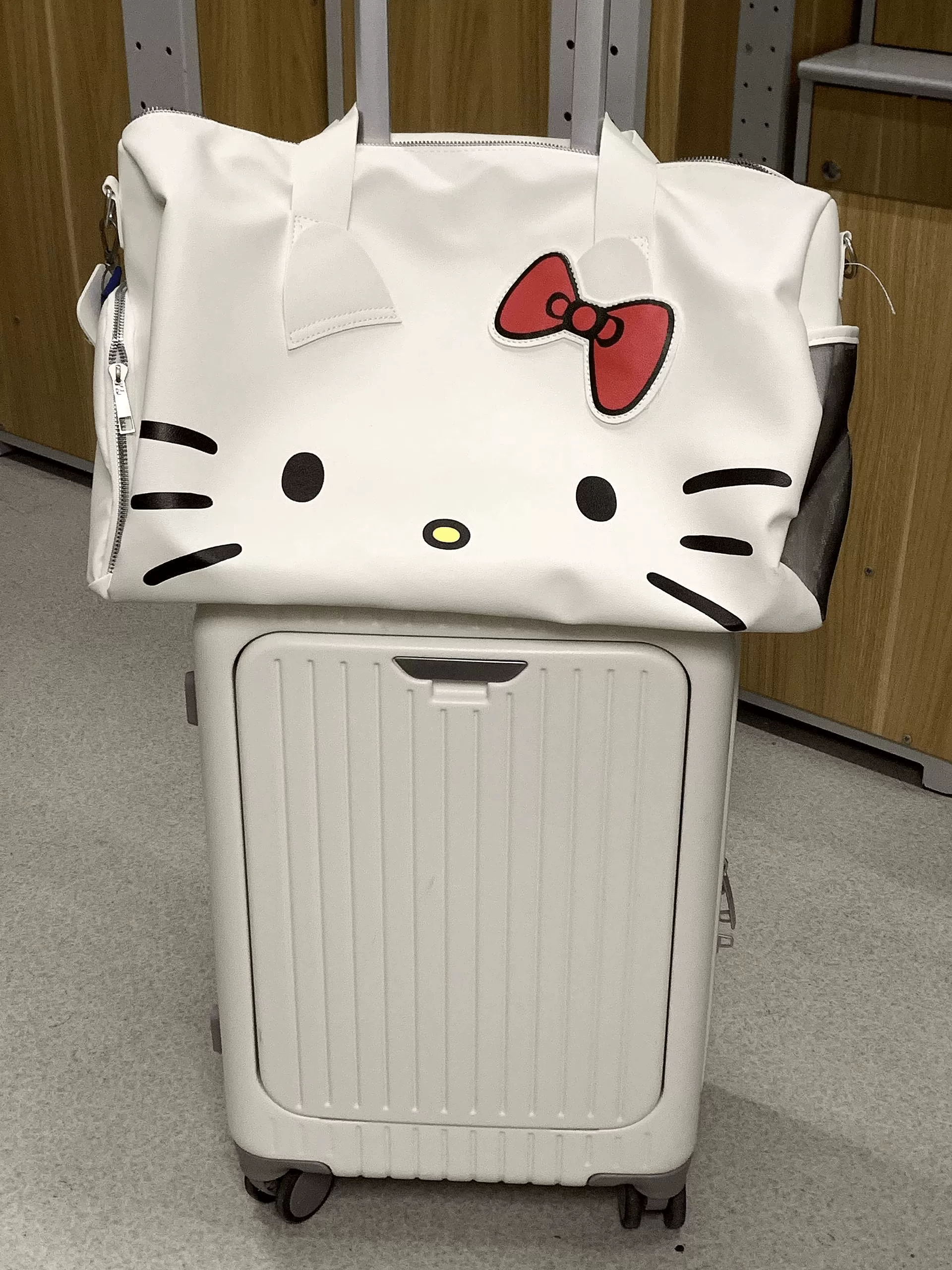 Hello Kitty, портативная плечевая сумка, вместительная дорожная сумка, чемодан, спортивная сумка, интернет-знаменитость