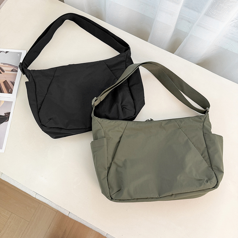 Japanese-Style Simple and Lightweight Men's and Women's Nylon Adjustable Strap Casual Shoulder Bag Autumn and Winter 26 New Model 488859 Japanese-Style Simple and Lightweight Men's and Women's Nylon Adjustable Strap Casual Shoulder Bag Autumn and Winter 26 New Model 488859