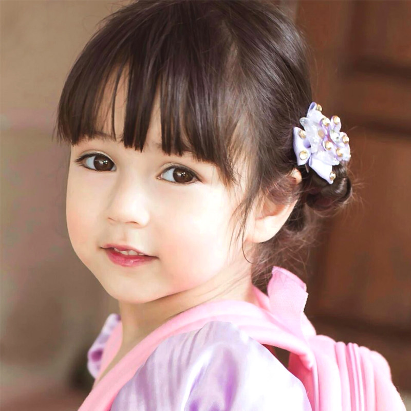 Pretty baby girl picture poster pregnant woman pregnant pregnancy prenatal education photo painting mixed blood baby wall sticker BB wall sticker poster sticker