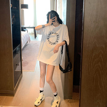 Short sleeve T-shirt female loose foreign style Han fan 2021 New Long round neck simple letter cotton Big version