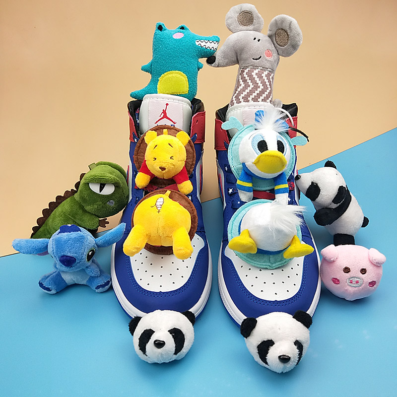 Suitable for 1970AJ1 Donald Duck Panda doll doll shoe buckle shoelace decoration accessories cute cartoon Xingdailu