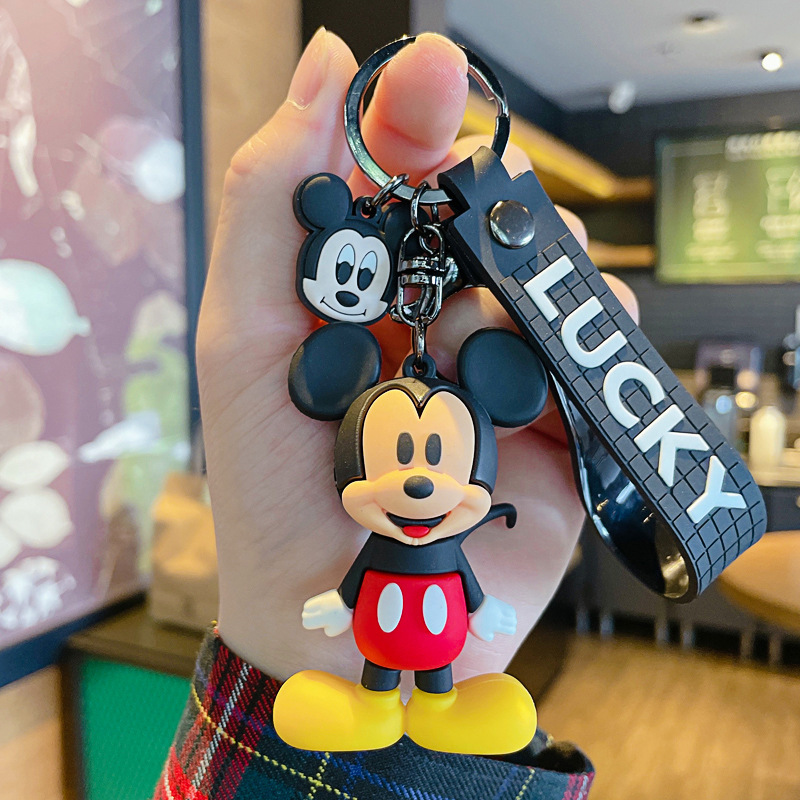 Classic Cartoon Mickey Mouse and Donald Duck Doll Keychain Pendant Mickey Doll Car Key Ring Bag Decoration Classic Cartoon Mickey Mouse and Donald Duck Doll Keychain Pendant Mickey Doll Car Key Ring Bag Decoration