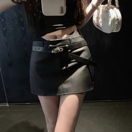 Fan Fan's 2025 new style flashing diamond-set buckle Saturn belt for women's fashionable and versatile decorative casual belt