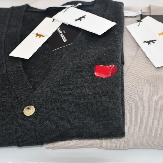 [Classic Style] Unisex Single-Breasted Red Fox V-Neck Cardigan