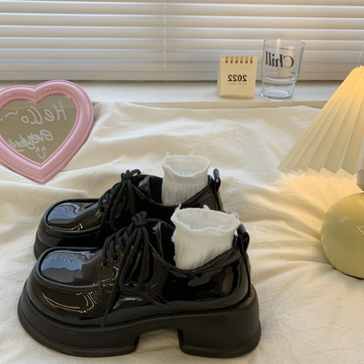 taobao agent Black demi-season high Japanese footwear English style platform, British style, 2023, trend of season