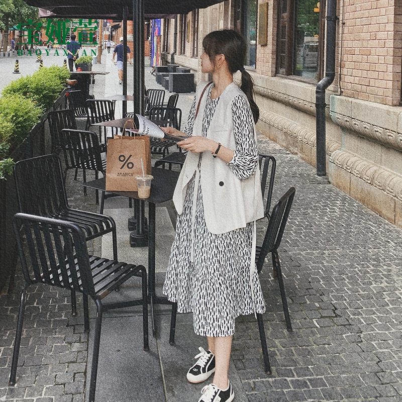 Pregnant Woman Spring Clothing Suit Fashion style Large Size Relaxation Skirt 2022 Spring Autumn New Advanced Senses Spring Foreign Dress
