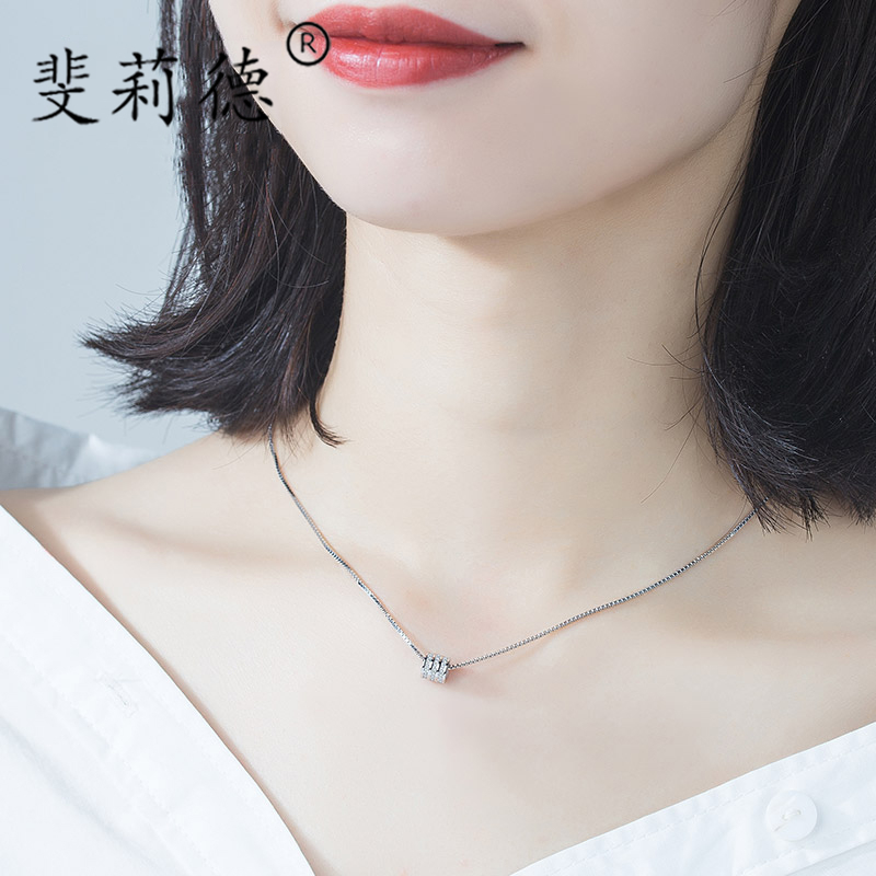 Small brute waist necklace female tide 2019 new pure silver minimalist temperament net red collarbone chain to send girlfriend Valentine's Day gift