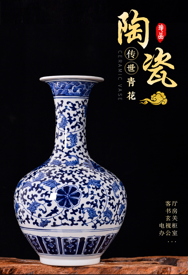 Jingdezhen blue and white porcelain ceramic vase archaize large flower arranging Chinese style living room TV ark, furnishing articles home decoration