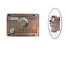 Exterior door lock indoor door lock old-fashioned door lock wooden door iron door lock room door lock anti-theft door lock core door 824