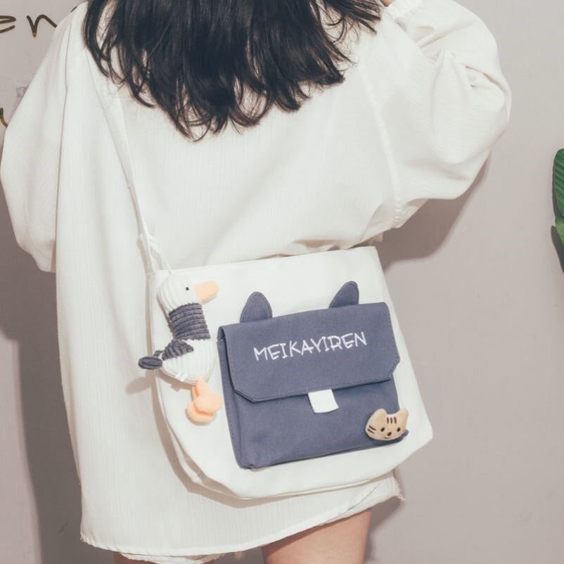  Shoulder Bag Female Summer Skew Satchel Class Ins Canvas Bag 2021 New tide Han version Japanese edition of the original Cebu Large Capacity