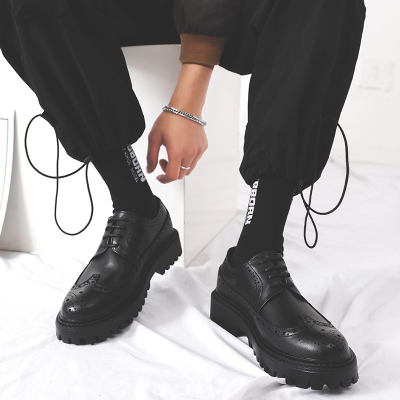 Brogue leather shoes men's summer thin section business formal wear casual British style thick bottom wedding groom men's shoes