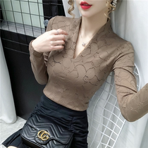 Brand discount store shopping mall counter withdrawal of the cabinet cut label womens tail clearance clearance V-neck lace base small shirt top women