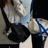 Вместительная и большая сумка через плечо, подходит для студента