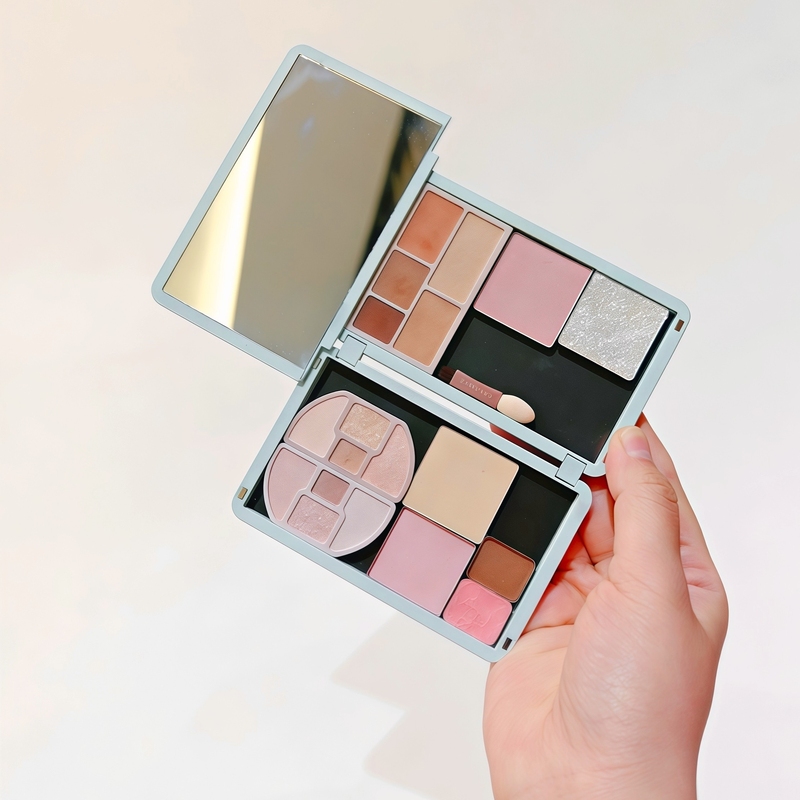 Little Monkey Mint Green Magnetic Eyeshadow Palette with Mirror, Double Layer/Three Layer Customizable Palette, Makeup Storage and Organizer Little Monkey Mint Green Magnetic Eyeshadow Palette with Mirror, Double Layer/Three Layer Customizable Palette, Makeup Storage and Organizer