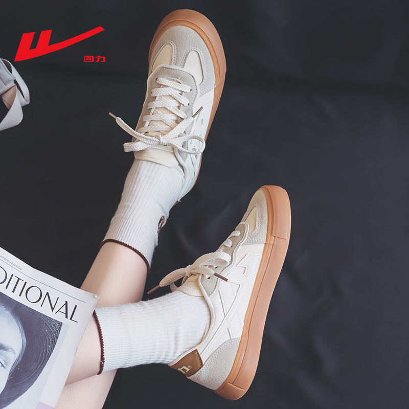 色彩之舞：2025回力德训碎花女鞋引领秋冬时尚潮流