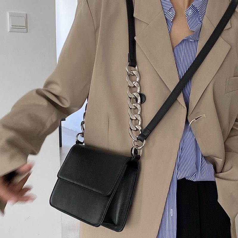 Lightweight small bag small square bag one-shoulder women's bag messenger bag 2021 new fashion bag all-match chain handbag