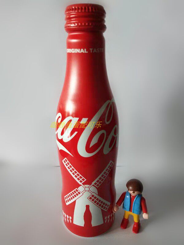 2017 Coca - Cola Windmill in Holland for Christmas theme aluminum bottle