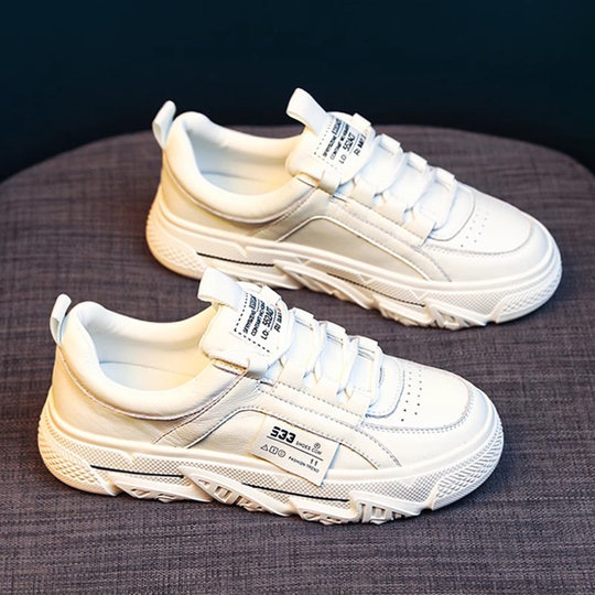 Genuine leather white shoes for women autumn and winter 2026 new retro women's shoes soft sole versatile lightweight casual shoes sports sneakers