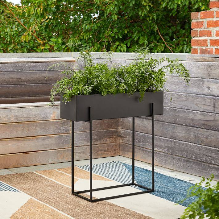 Nordic Simple Iron Art Float Frame Indoor Multilayer Flower Balcony Outdoor Metal Flower Box