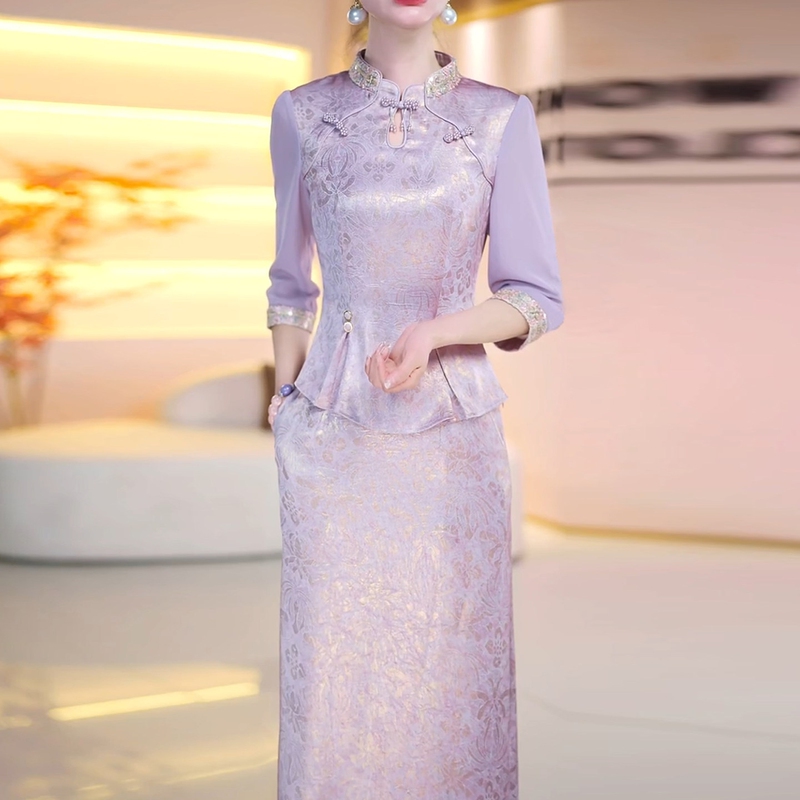 New Chinese-Style Retro Stand-Up Collar Three-Quarter Sleeve Light Purple Mid-Length Performance Dress for Women, Light Luxury and High-End Two-Piece Set New Chinese-Style Retro Stand-Up Collar Three-Quarter Sleeve Light Purple Mid-Length Performance Dress for Women, Light Luxury and High-End Two-Piece Set