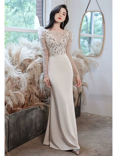 Элитное вечернее платье, цвета шампанского, коллекция 2023, крой «рыбий хвост»