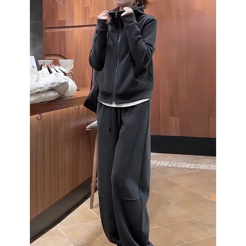 Trendy Brand Fleece-Lined Casual Sports Suit for Women 2026 New Spring and Autumn Fashion Sweatshirt Jacket Wide-Leg Pants Two-Piece Set