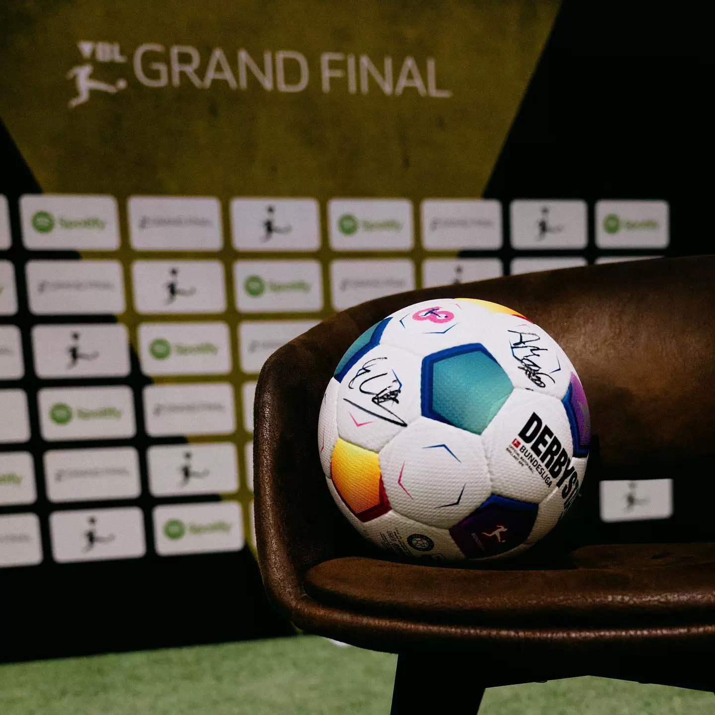 DERBYSTAR /Derby Star Football FIFA certified 23/24 season Bundesliga Professional League official football