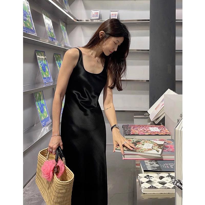 Plus Size Acetate Slip Dress 45 ° Bias-Cut Satin Slim-Fitting Sleeveless Dress, Light Luxury French-Style High-End Tank Dress Plus Size Acetate Slip Dress 45 ° Bias-Cut Satin Slim-Fitting Sleeveless Dress, Light Luxury French-Style High-End Tank Dress