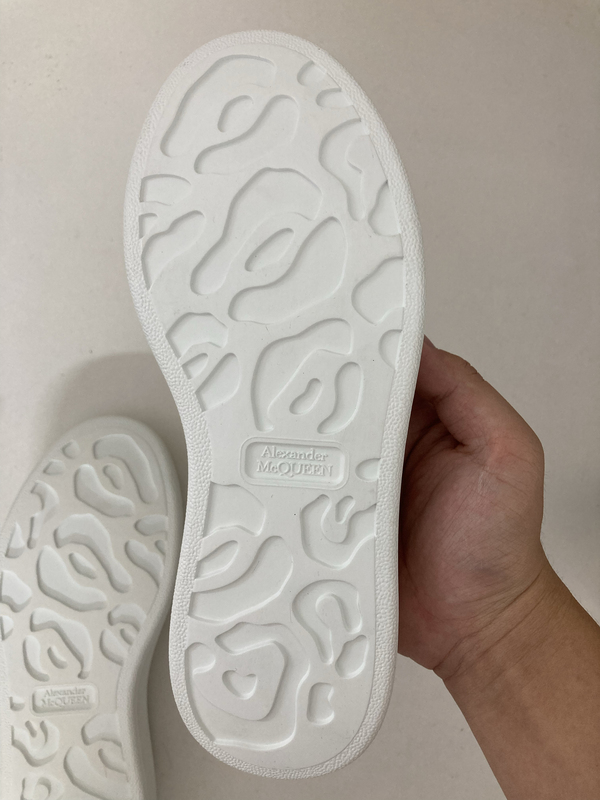 Mcqueen Exclusive Shoe Soles, Luxury Shoe Repair, White Shoe Brand Repair, Replacement Guide, Mcqueen Mcqueen Exclusive Shoe Soles, Luxury Shoe Repair, White Shoe Brand Repair, Replacement Guide, Mcqueen